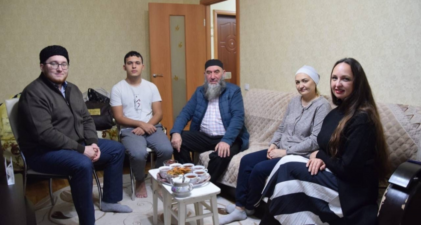 В Чувашии помогли семье из Палестины, которая бежала от бомбежек