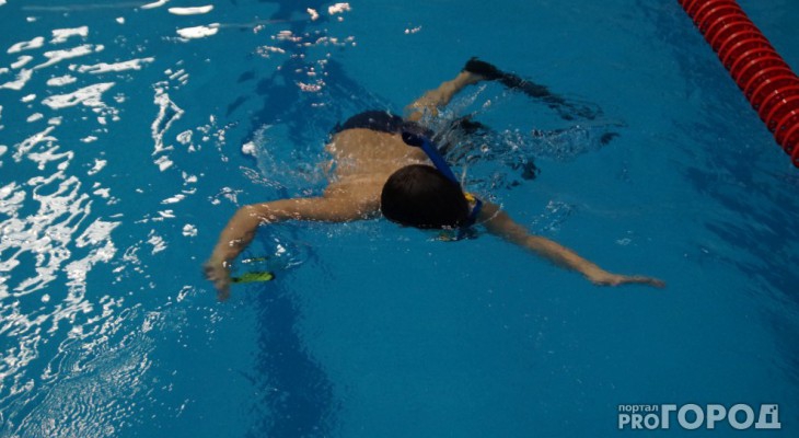 В Чебоксарах школьники могут бесплатно посещать бассейн