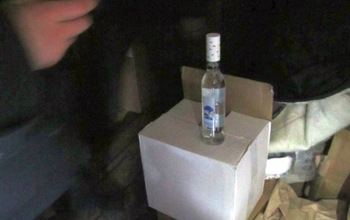 В Чебоксарах жителей поили техническим спиртом, разбавленным на колонке