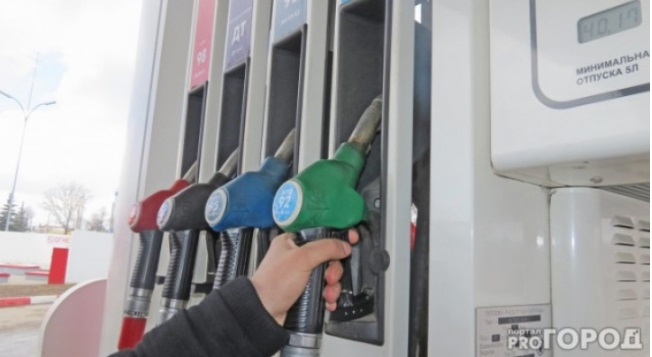 Цены на бензин в Чебоксарах по-прежнему самые высокие в ПФО
