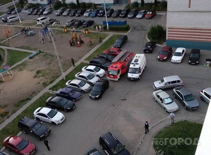 Оперативники вскрыли подозрительную сумку на детской площадке в Новочебоксарске