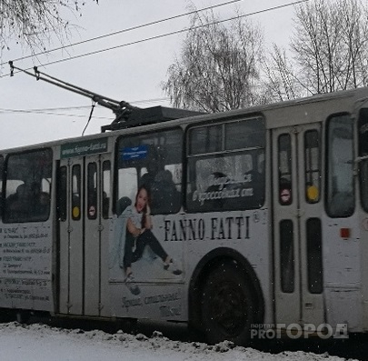 В чебоксарском троллейбусе обидели незрячего мужчину
