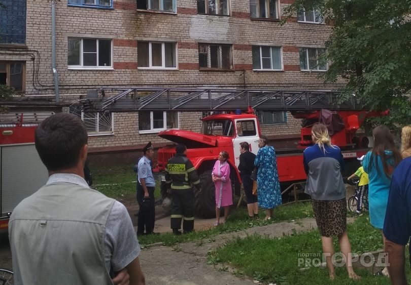 В Новочебоксарске горожанин погиб во время курения на диване