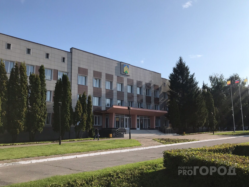 Суд арестовал имущество мэрии Новочебоксарска и других городских организаций