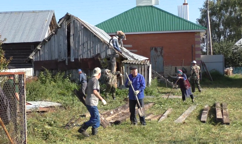Жители чувашской деревни перестраивают магазин под церковь