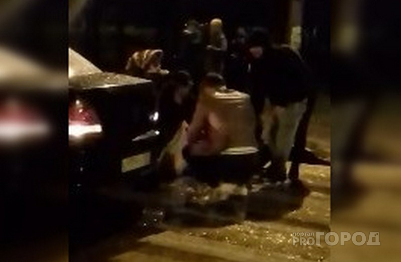 В Новочебоксарске Nissan сбил девушку на пешеходном переходе