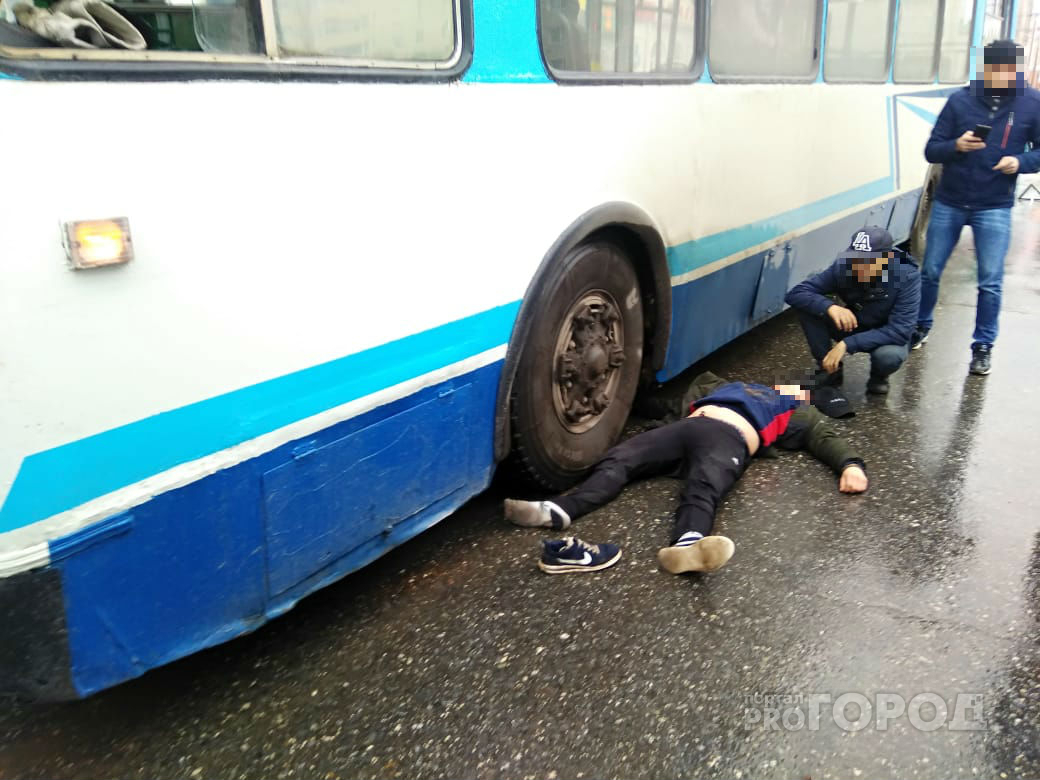 В Новочебоксарске сбили мужчину, который перебегал дорогу