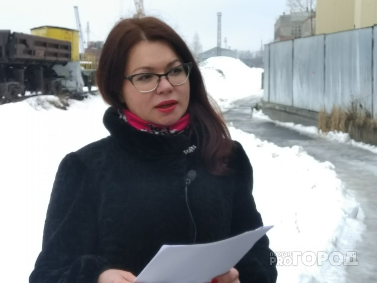 Десять лет женщина страдает от повесток в суд по возвращению миллиона рублей за однофамилицу