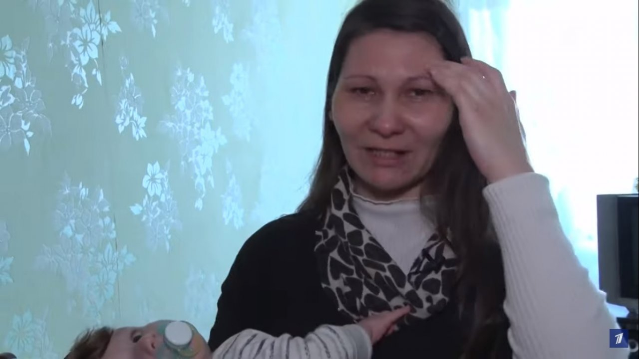 Беременная женщина из Чувашии пришла на Первый канал, чтобы вернуть шестерых детей