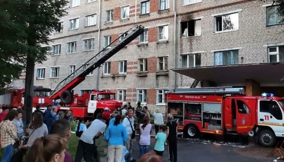 Погибший при пожаре в новочебоксарском общежитии мужчина приходил в гости