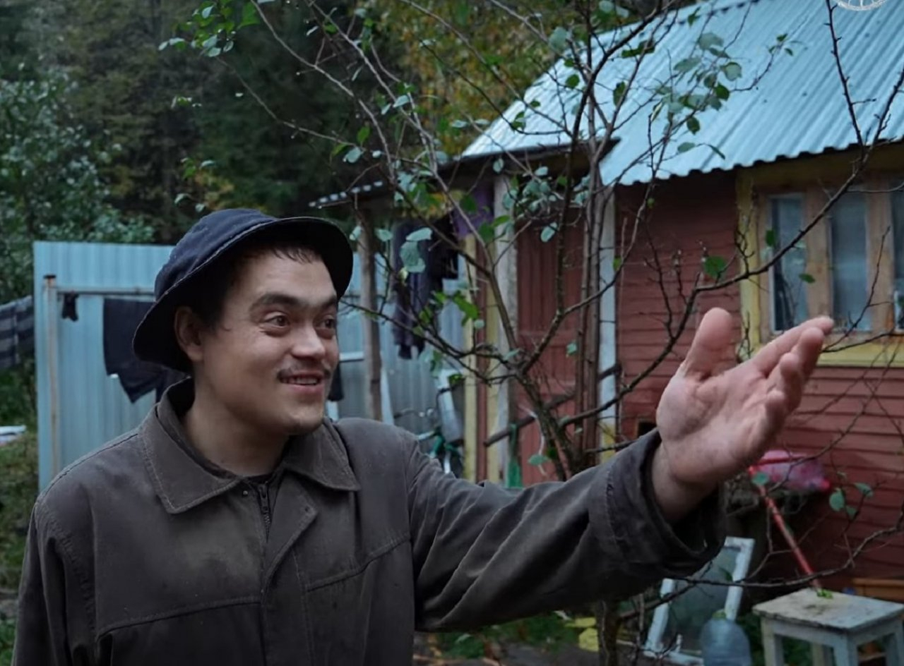 Отшельник из Чувашии планирует справить день рождения в новом доме из глины и чурок, восстановить документы и поехать в Сибирь