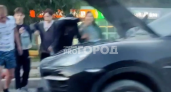 Porsche загорелся на дороге в Новочебоксарске