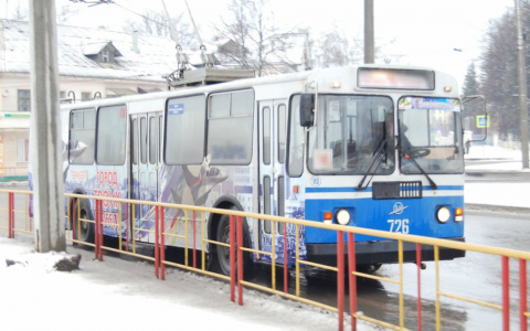 Следственный комитет проверит случай удара током девушки в чебоксарском троллейбусе