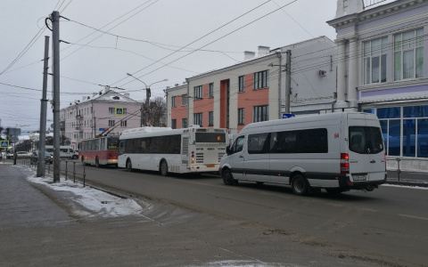 В Чебоксарах меняется маршрут семи автобусов и четырех троллейбусов