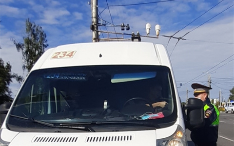 Спецгруппа масочного режима проверила 23 автобуса Чебоксары – Новочебоксарск