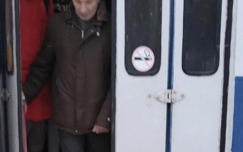 Преследование чебоксарцев без масок продолжается: попались еще 24 пассажира