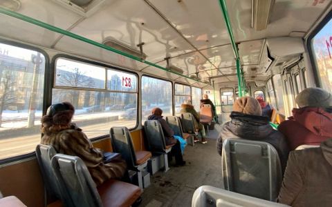 В Чувашии ковидный режим ослабили, но пассажиров без масок еще ловят