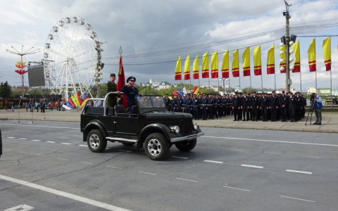 Прямая трансляция Парада Победы в Чебоксарах