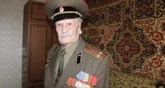 Подполковнику с военной выправкой, прошедшему Великую Отечественную войну, исполнилось сто лет 